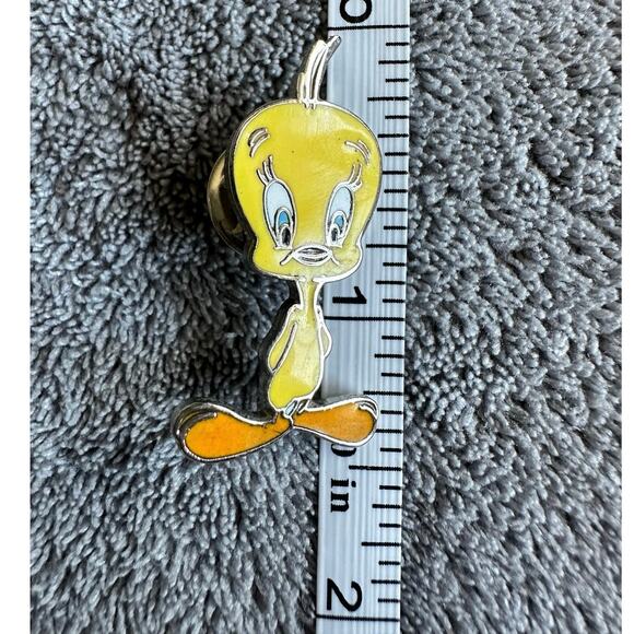 Tweety Bird Pin 1993 Warner Brothers Vintage Enamel Looney Tunes Cartoon Signed - Picture 4 of 5